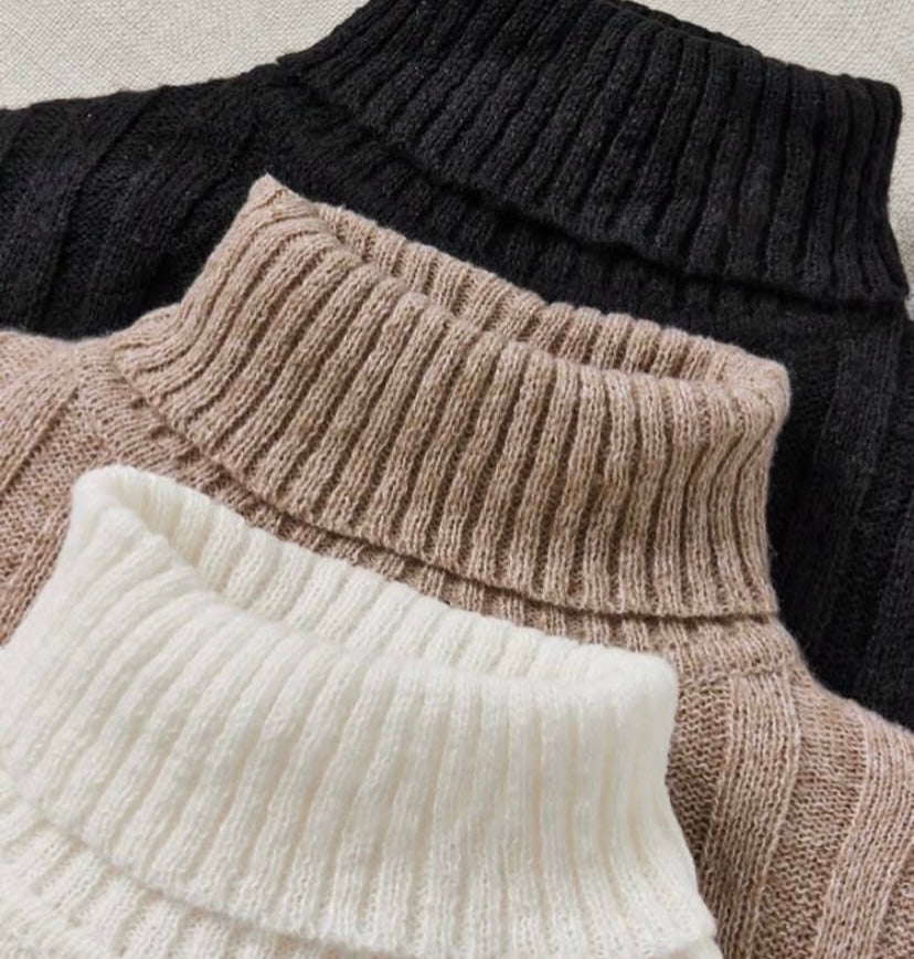 3 sweaters set