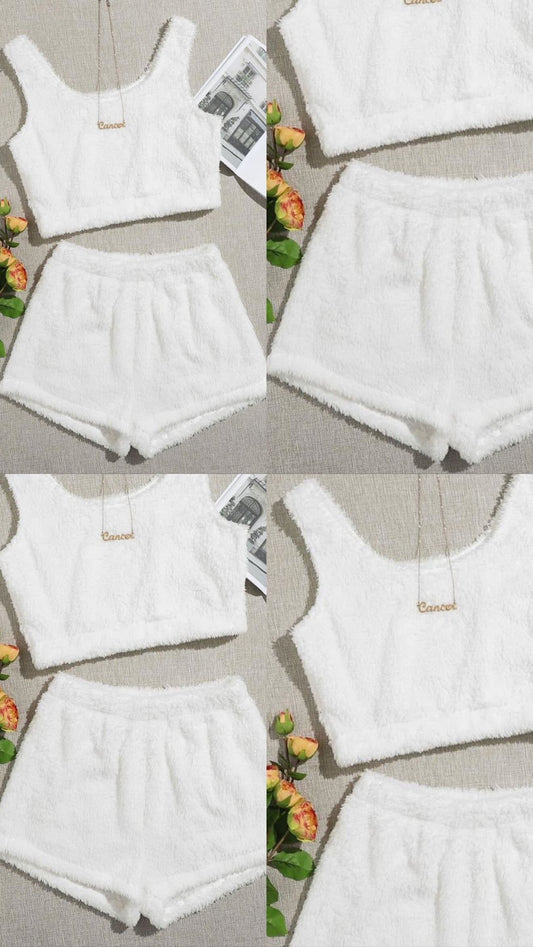 Cozy white set