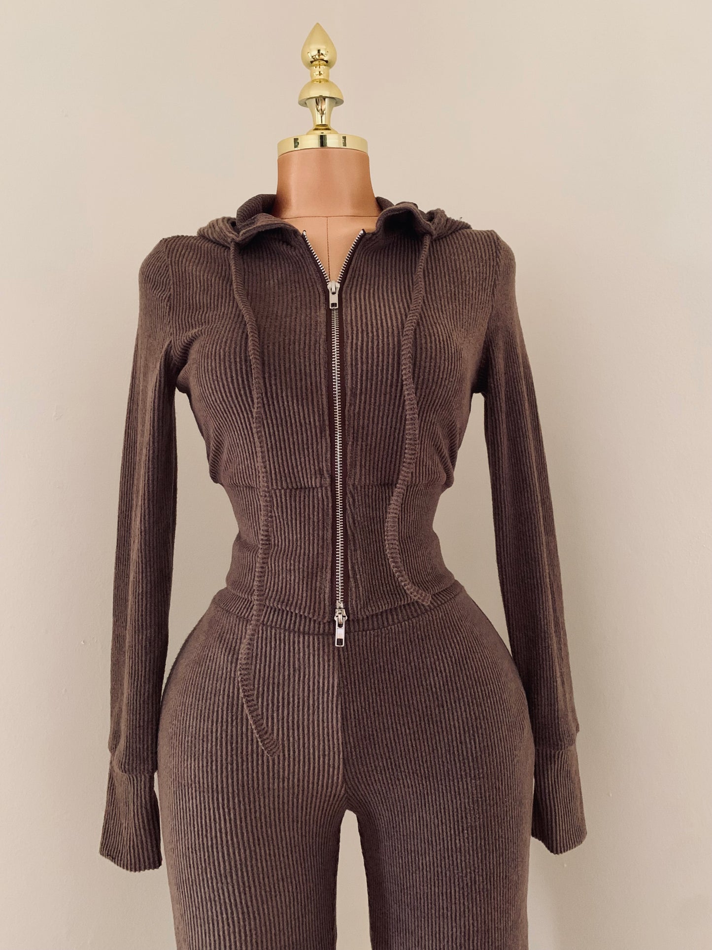 Doua Brown Set