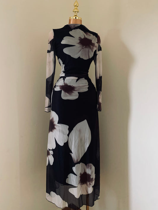 Lujain Dress